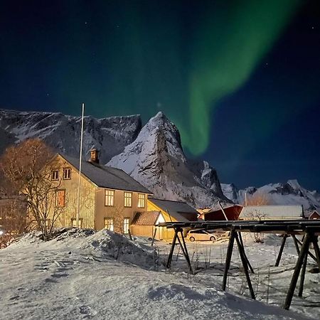 Det Gamle Hotellet Guesthouse Reine Exterior foto